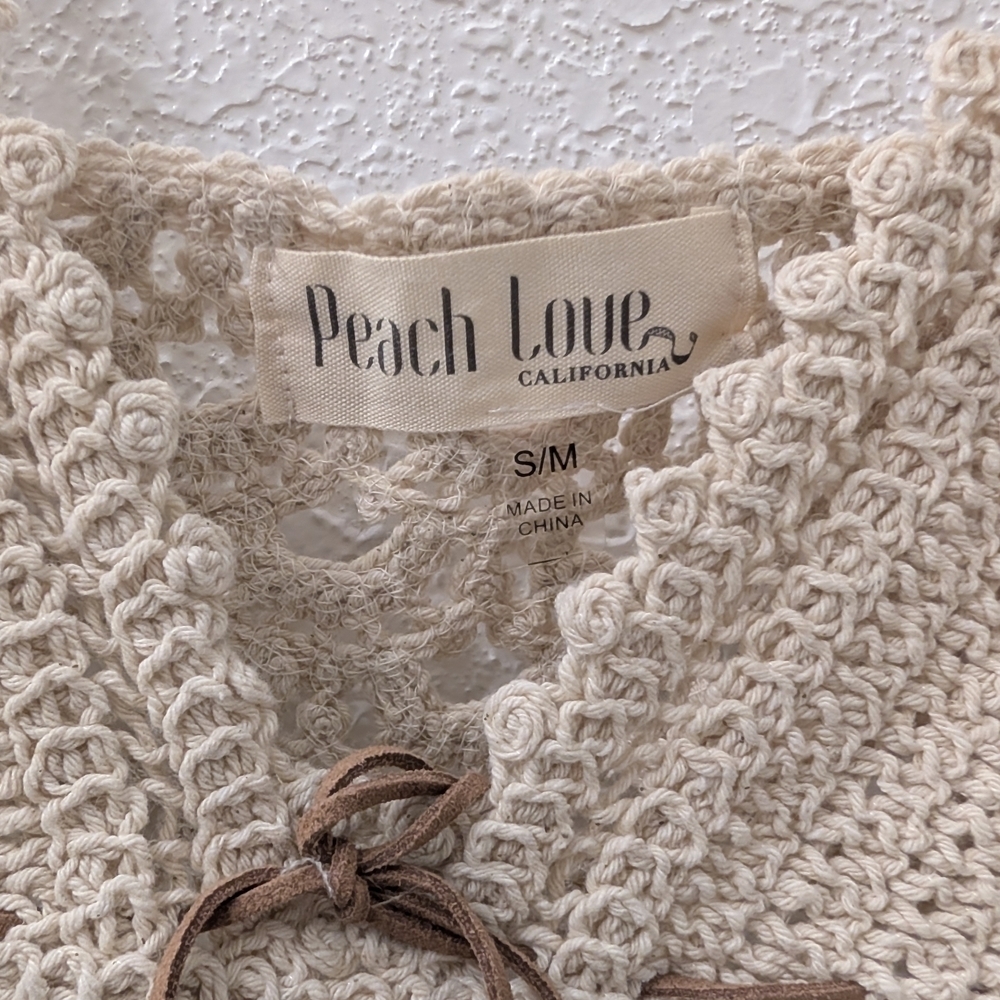 Peach Love California Cream Crochet Crop Top - Picture 5 of 5